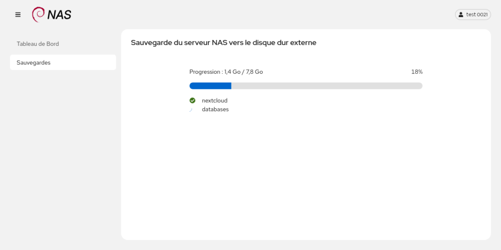 Application web pour la gestion d'un serveur. Création d'un module d'authentification sans mot de passe (standards FIDO et Webauthn) et outils interactif de sauvegarde des données.